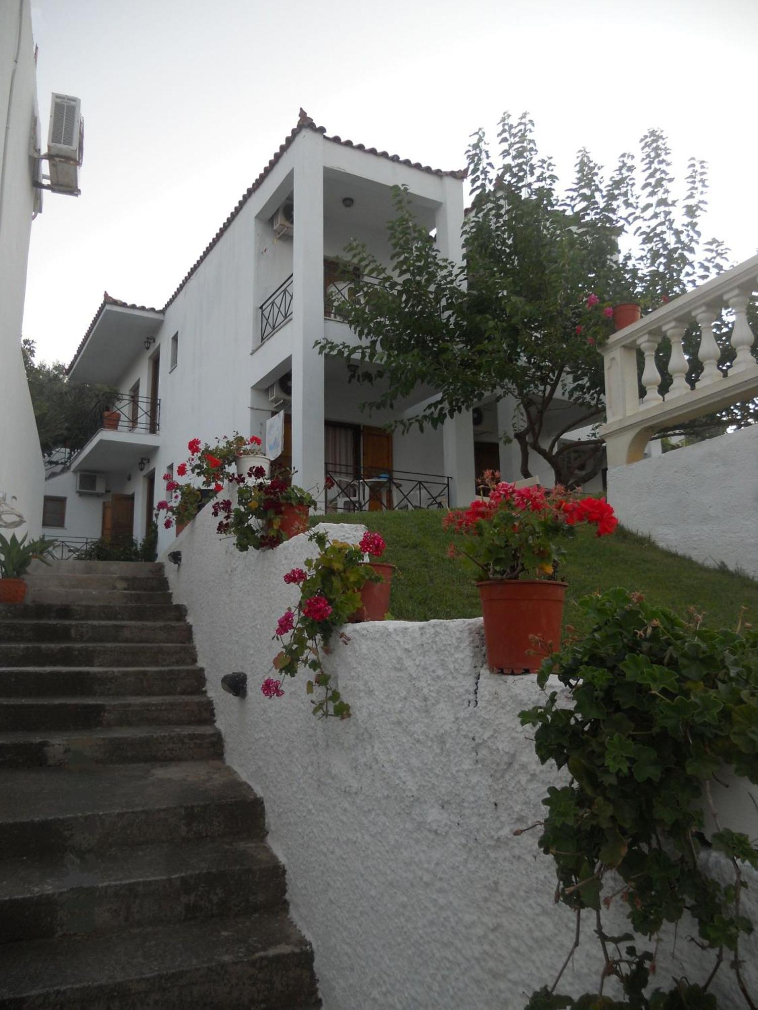 Albatros Hotel Skopelos Town Exterior photo