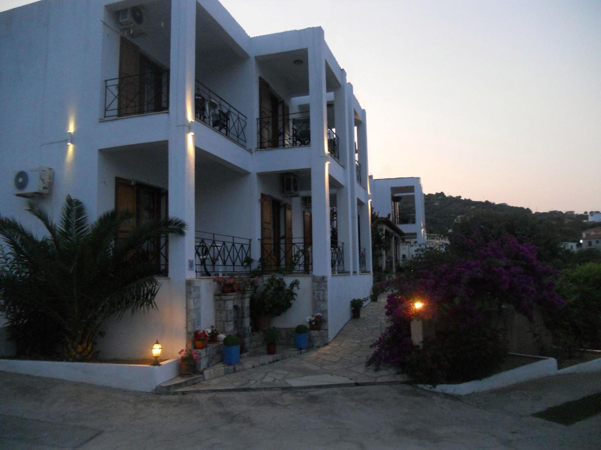 Albatros Hotel Skopelos Town Exterior photo