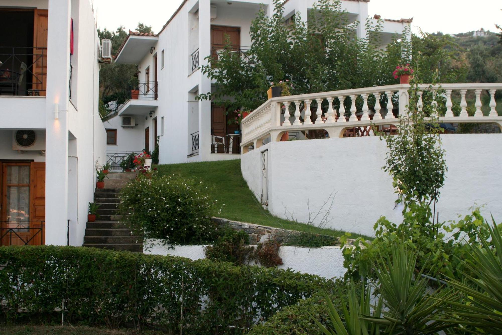 Albatros Hotel Skopelos Town Exterior photo