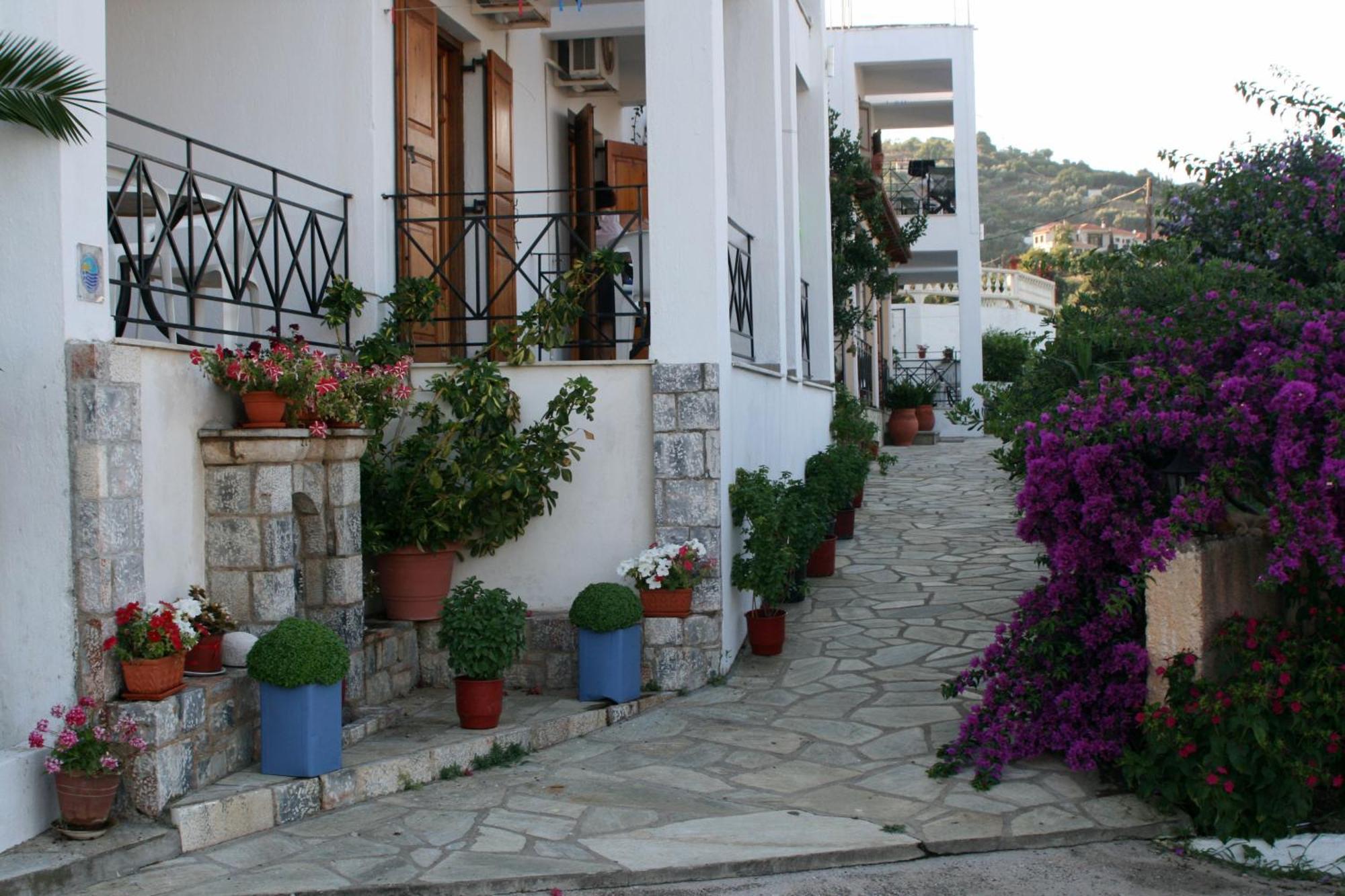 Albatros Hotel Skopelos Town Exterior photo