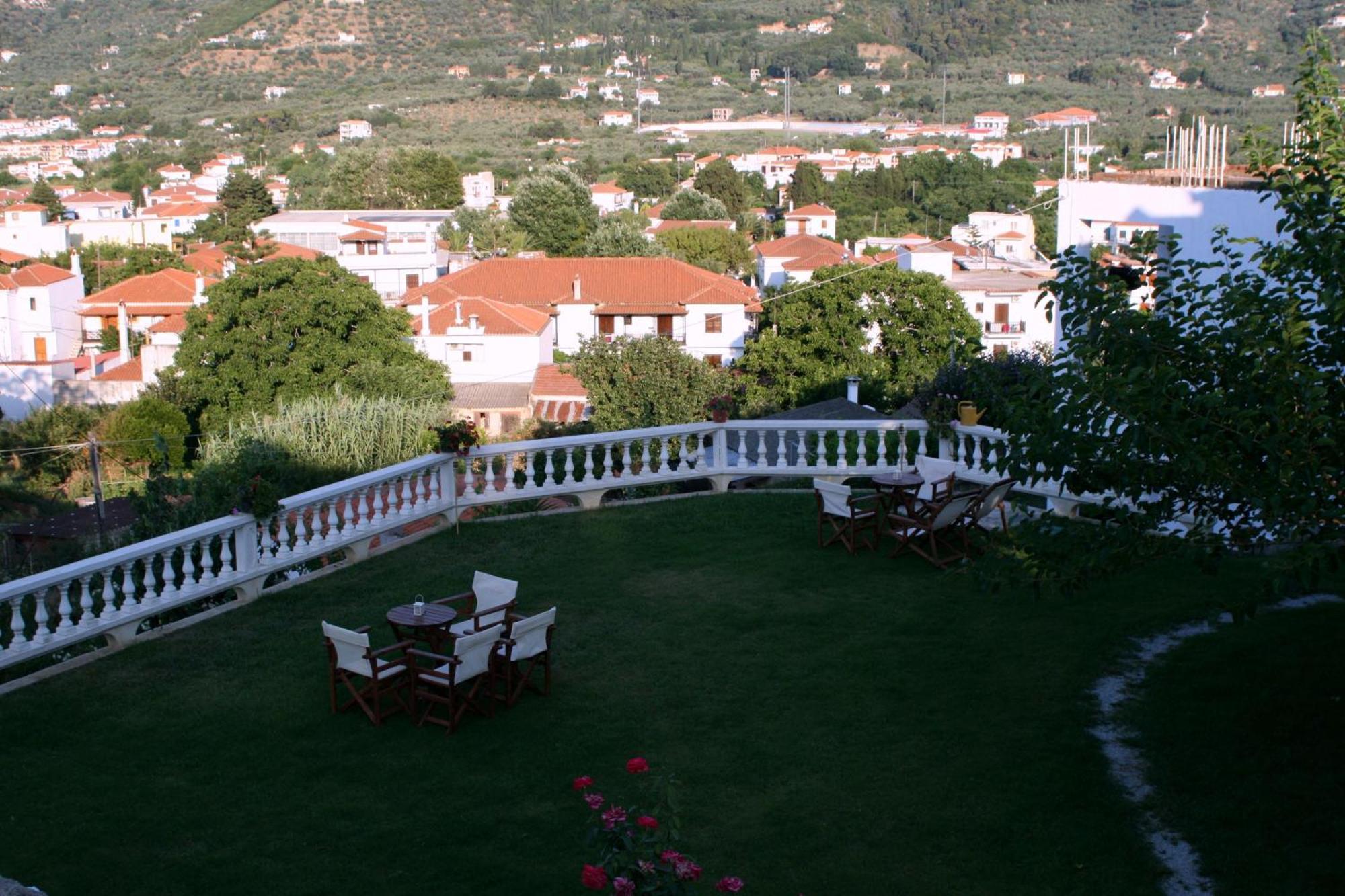 Albatros Hotel Skopelos Town Exterior photo